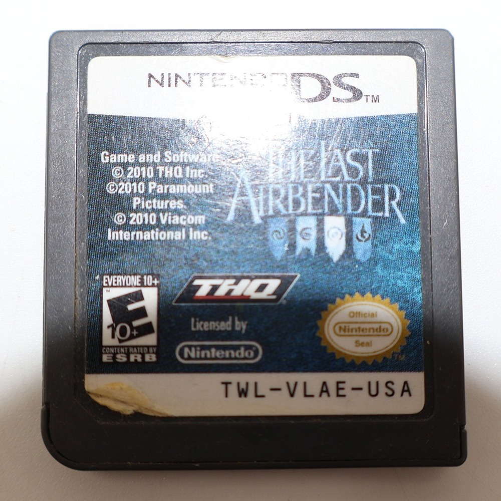 Nintendo The Last Airbender Video Game Kids Gray DS Cartridge 2010 THQ